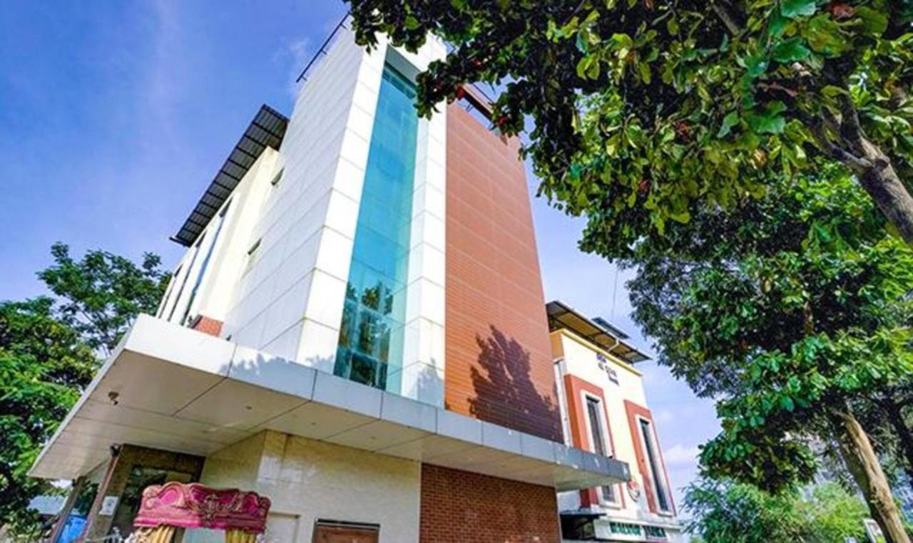 Srikrishna Paradise Hotel Thane Navi Mumbai Eksteriør billede